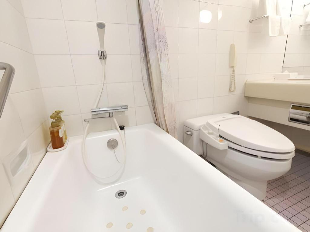 Miyazaki Kanko Hotel Buitenkant foto