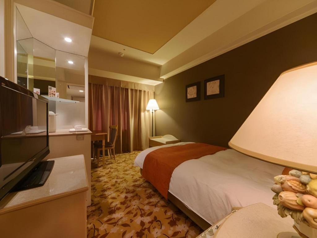 Miyazaki Kanko Hotel Buitenkant foto