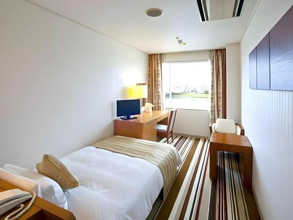 Miyazaki Kanko Hotel Buitenkant foto