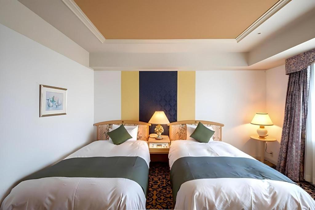 Miyazaki Kanko Hotel Buitenkant foto