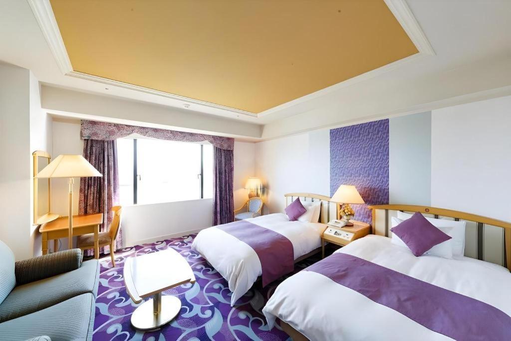 Miyazaki Kanko Hotel Buitenkant foto