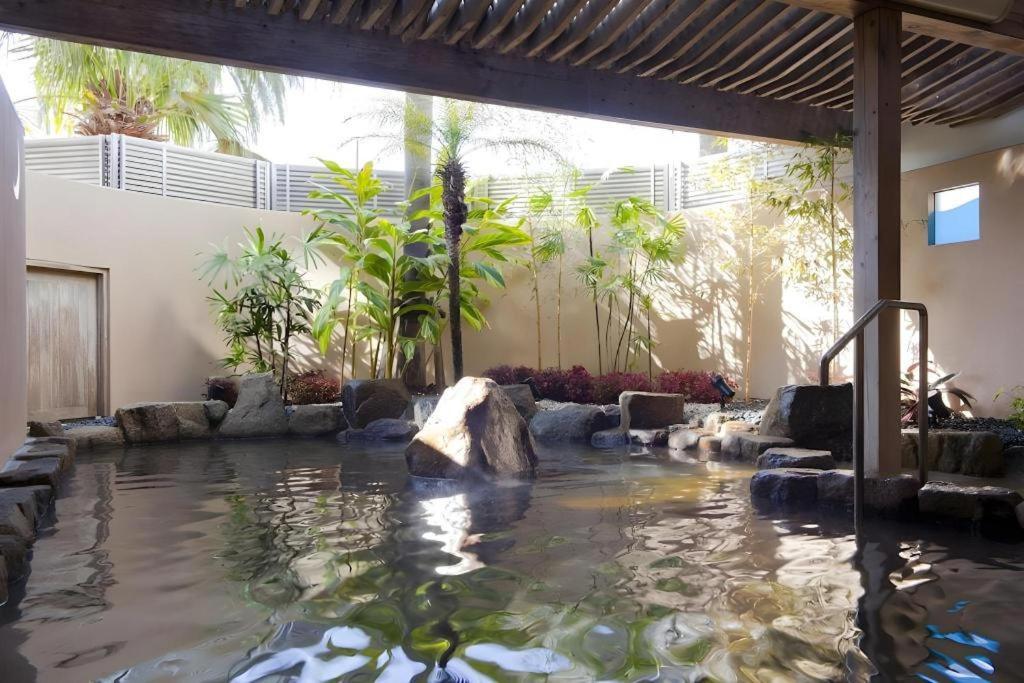 Miyazaki Kanko Hotel Buitenkant foto
